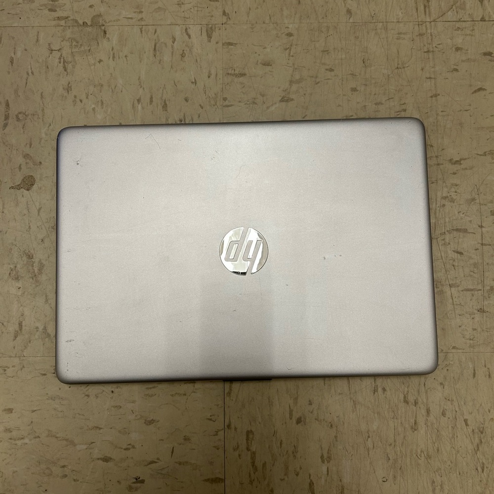 A hp windows laptop